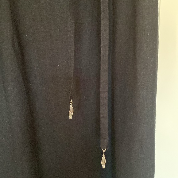 REITMAN’S SLEEVELESS BLACK MIDI DRESS . - Picture 3 of 12